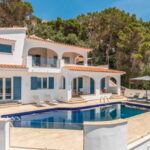 Descubre las villas en Menorca ideales para unas vacaciones perfectas